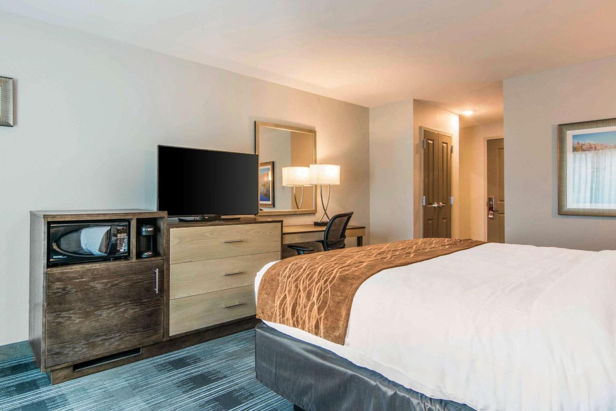 Comfort Inn & Suites East Ellijay Bagian luar foto
